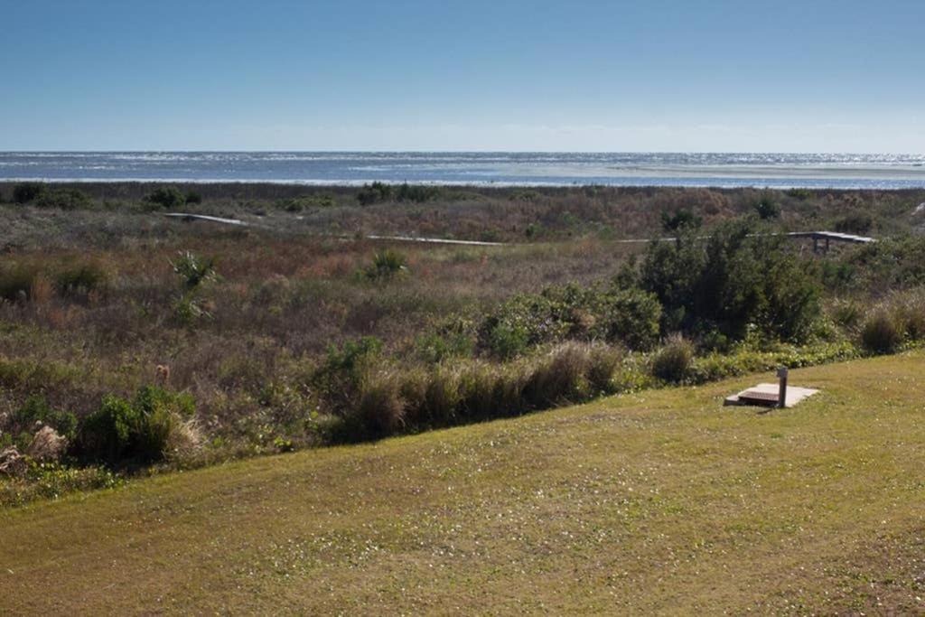 Pelican Point Unobstructed Beach Views Beach Access Out Back Door! Harbor Island Buitenkant foto