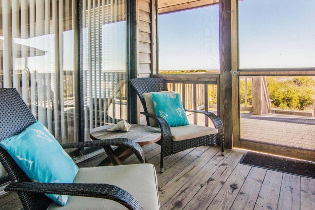 Pelican Point Unobstructed Beach Views Beach Access Out Back Door! Harbor Island Buitenkant foto